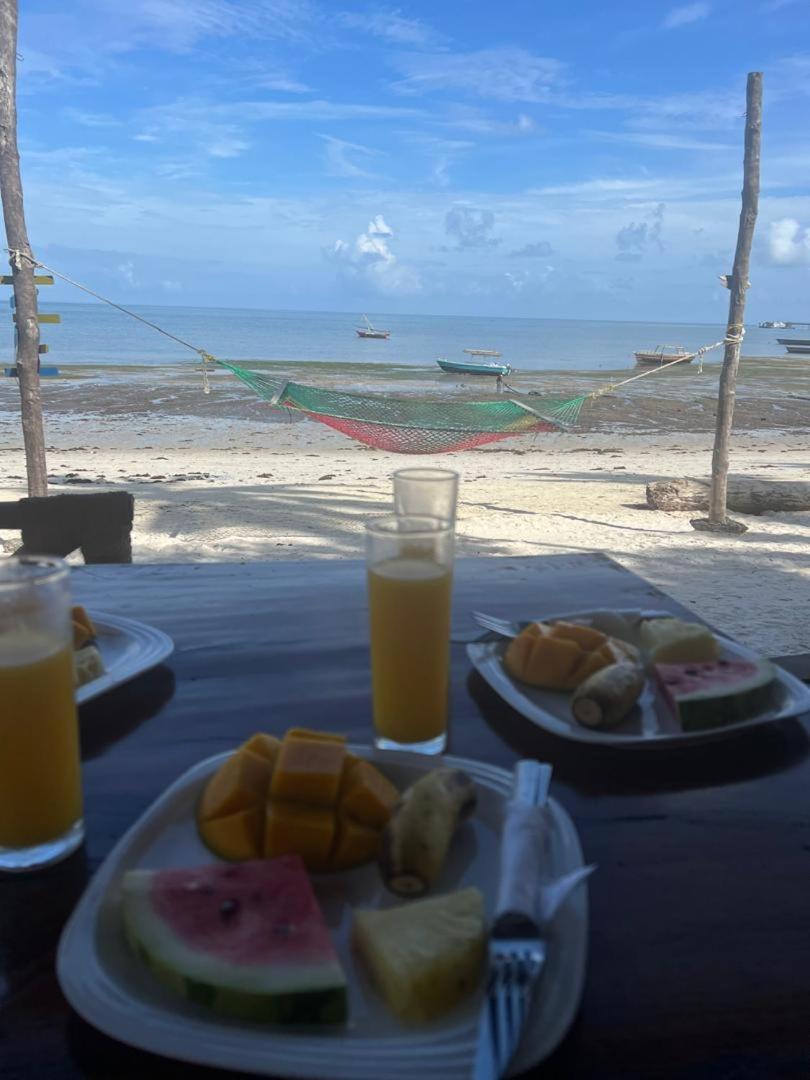 Juani Beach Bungalows Kilindoni Eksteriør billede